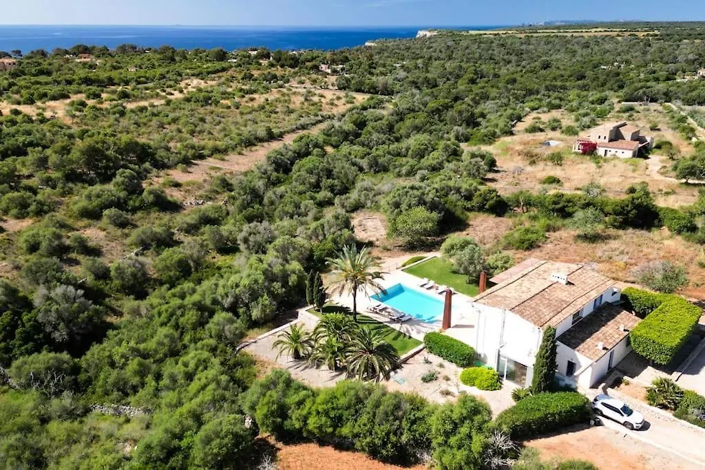 Casa De La Luz Vila Cala Llombards